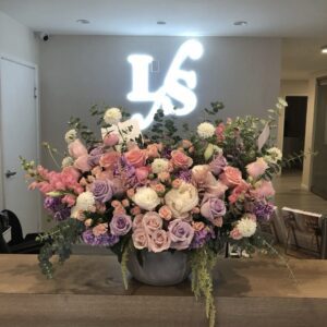 Femme Like U - Concrete Vase