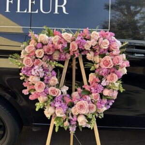 Afterlife Glow - Heart wreath